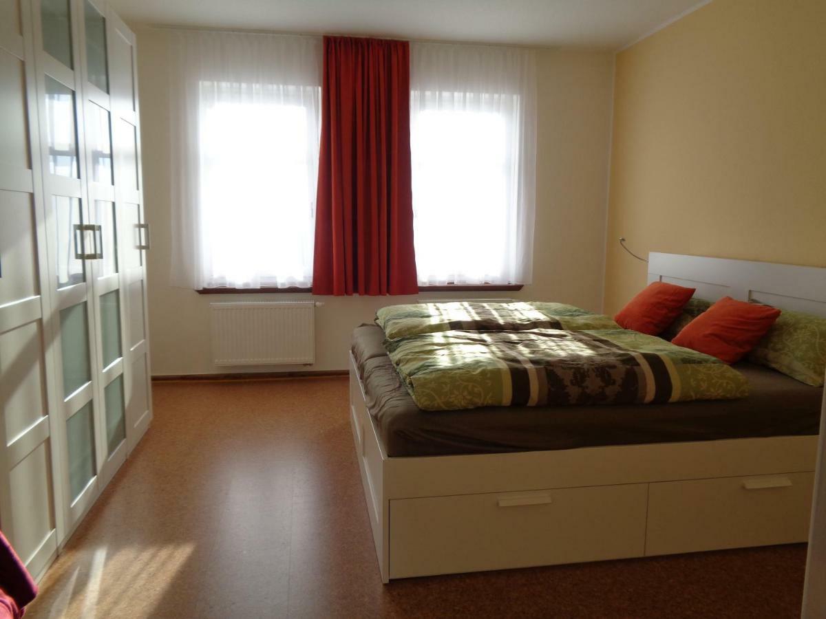 Leipzig-Suedwest Apartment ภายนอก รูปภาพ